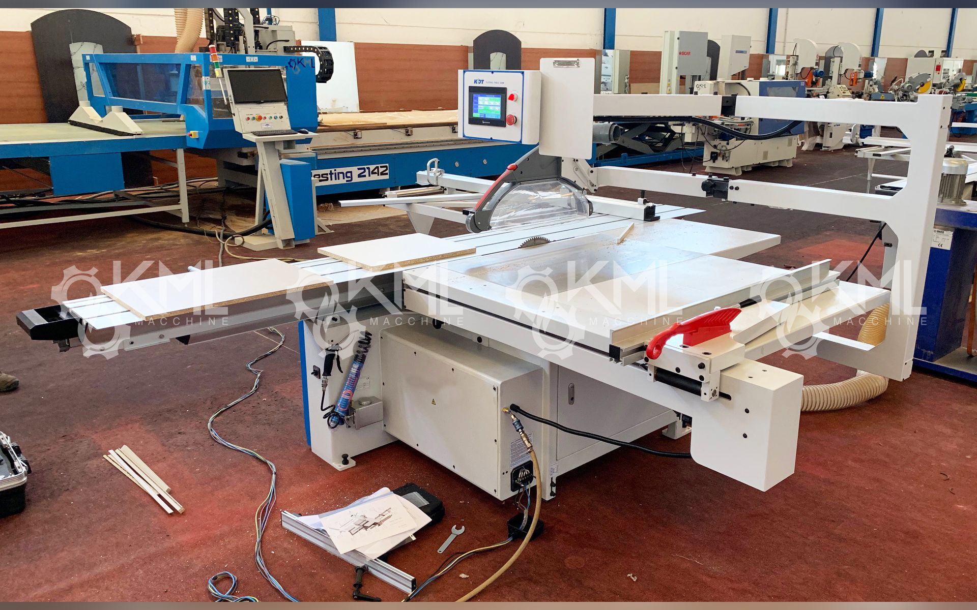 Escuadradora Semi-Automática KML MACCHINE